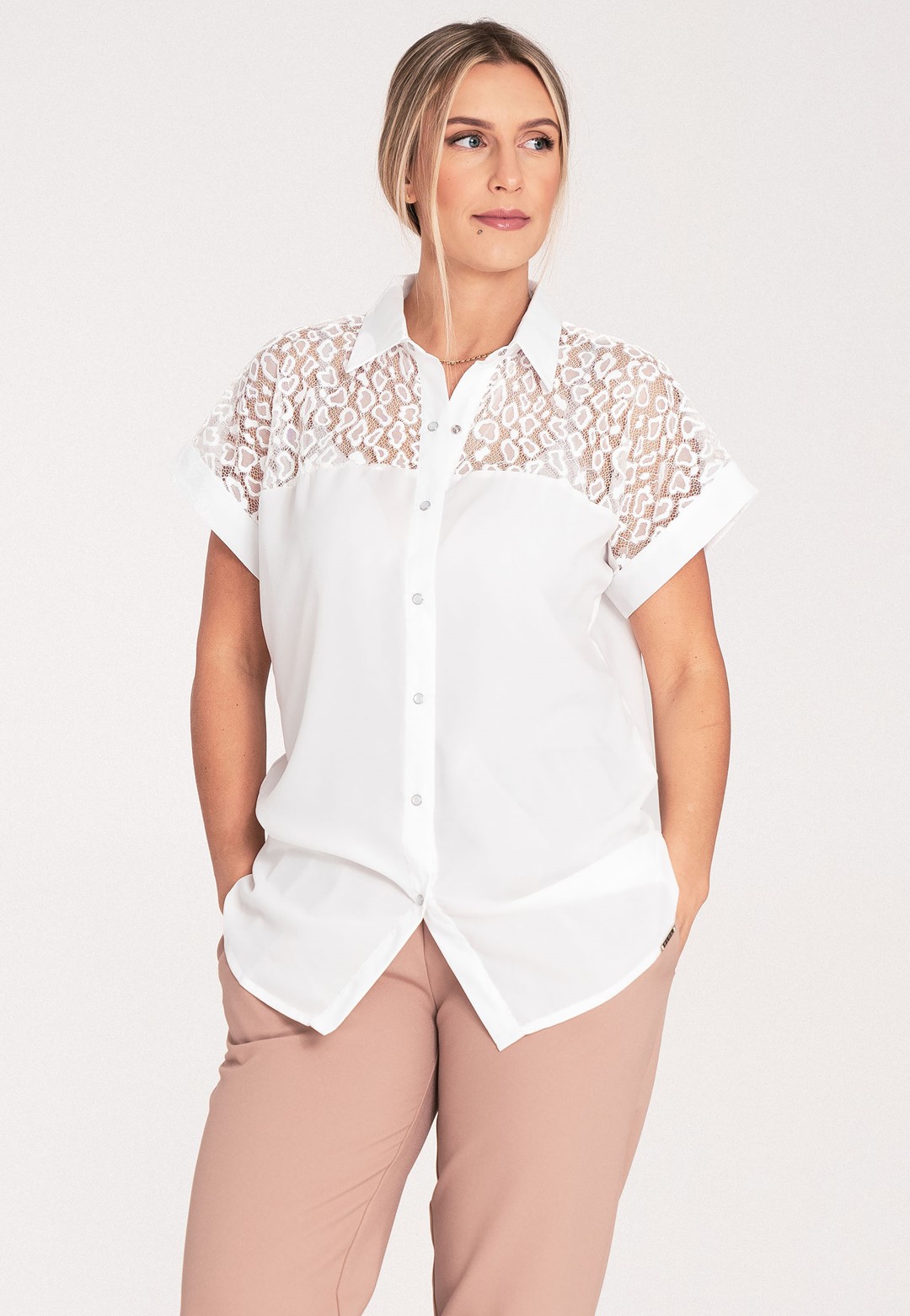 Blouse M1073 Ecru L