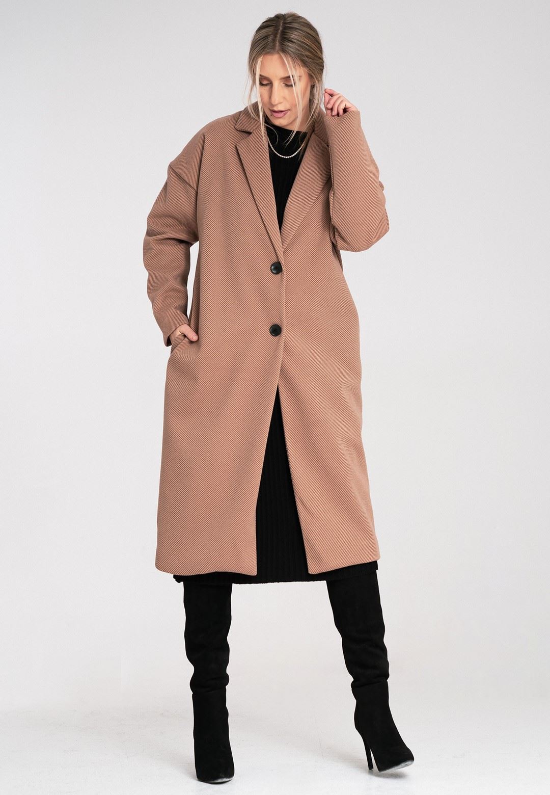 Coat M1111 Beige Oversized