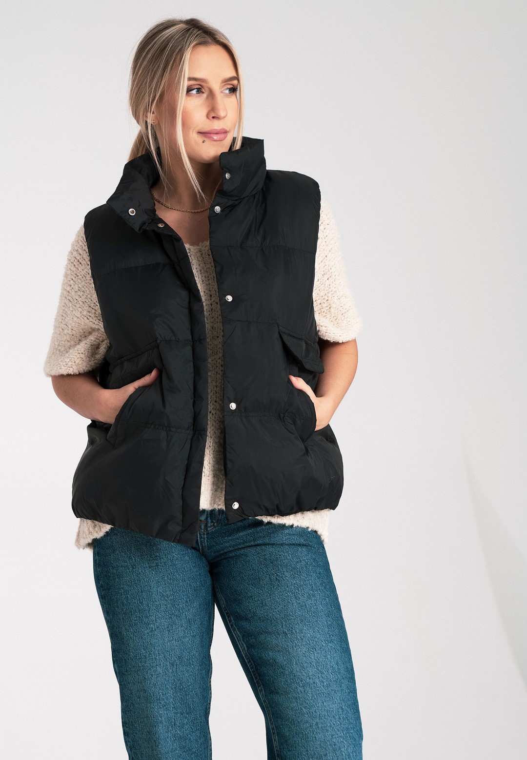 Vest M1115 Black Oversized